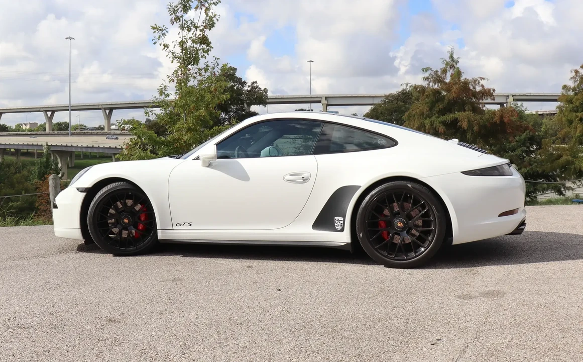 2015 Porsche 991 Carrera GTS - Image 5 of 6