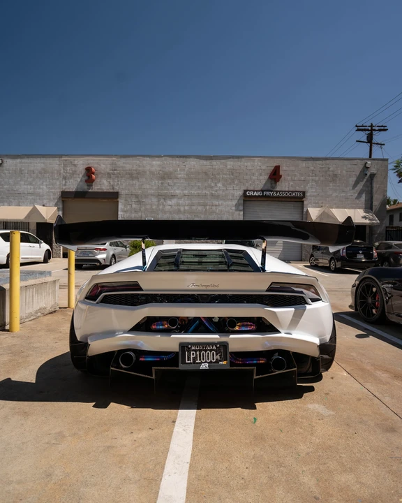 2017 Lamborghini Huracan LP580-2 - Image 4 of 6