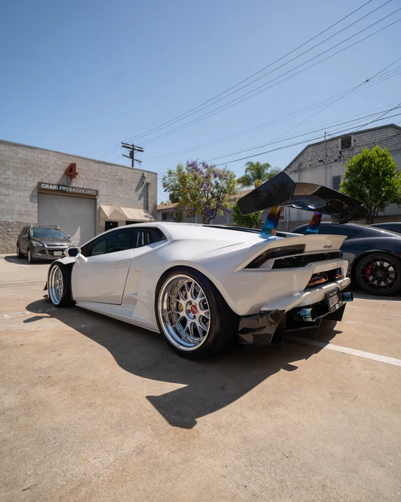2017 Lamborghini Huracan LP580-2 - Image 3 of 6