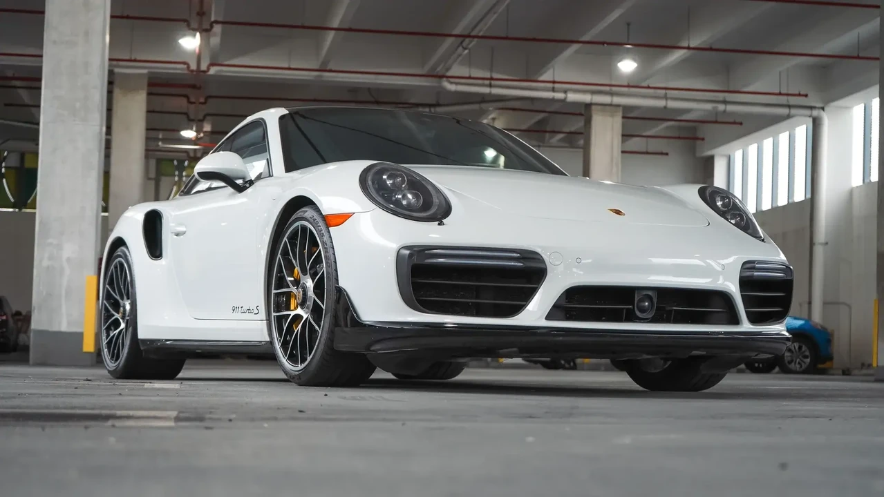 2017 Porsche 991 Turbo S - Image 4 of 6