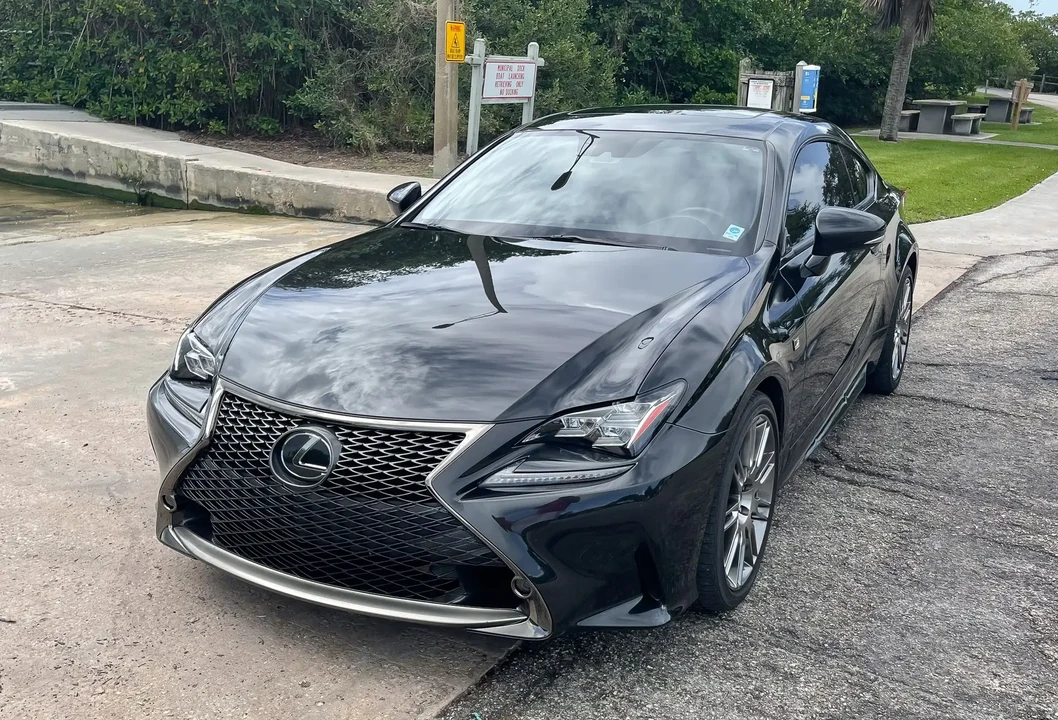 2018 Lexus RC - Image 3 of 6