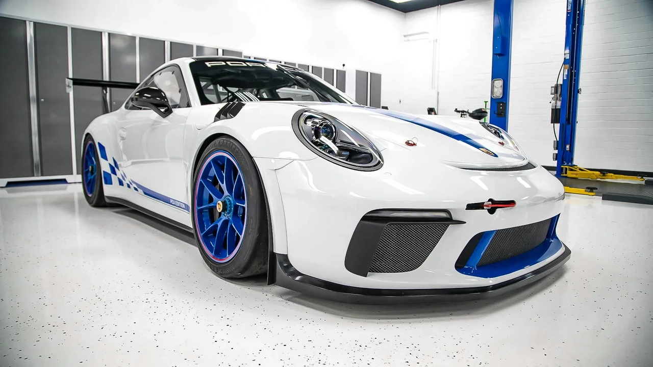 2018 Porsche 991 GT3 - Image 4 of 6