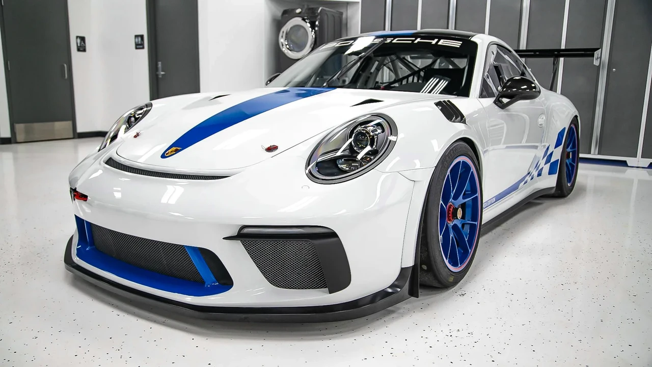2018 Porsche 991 GT3 - Image 3 of 6