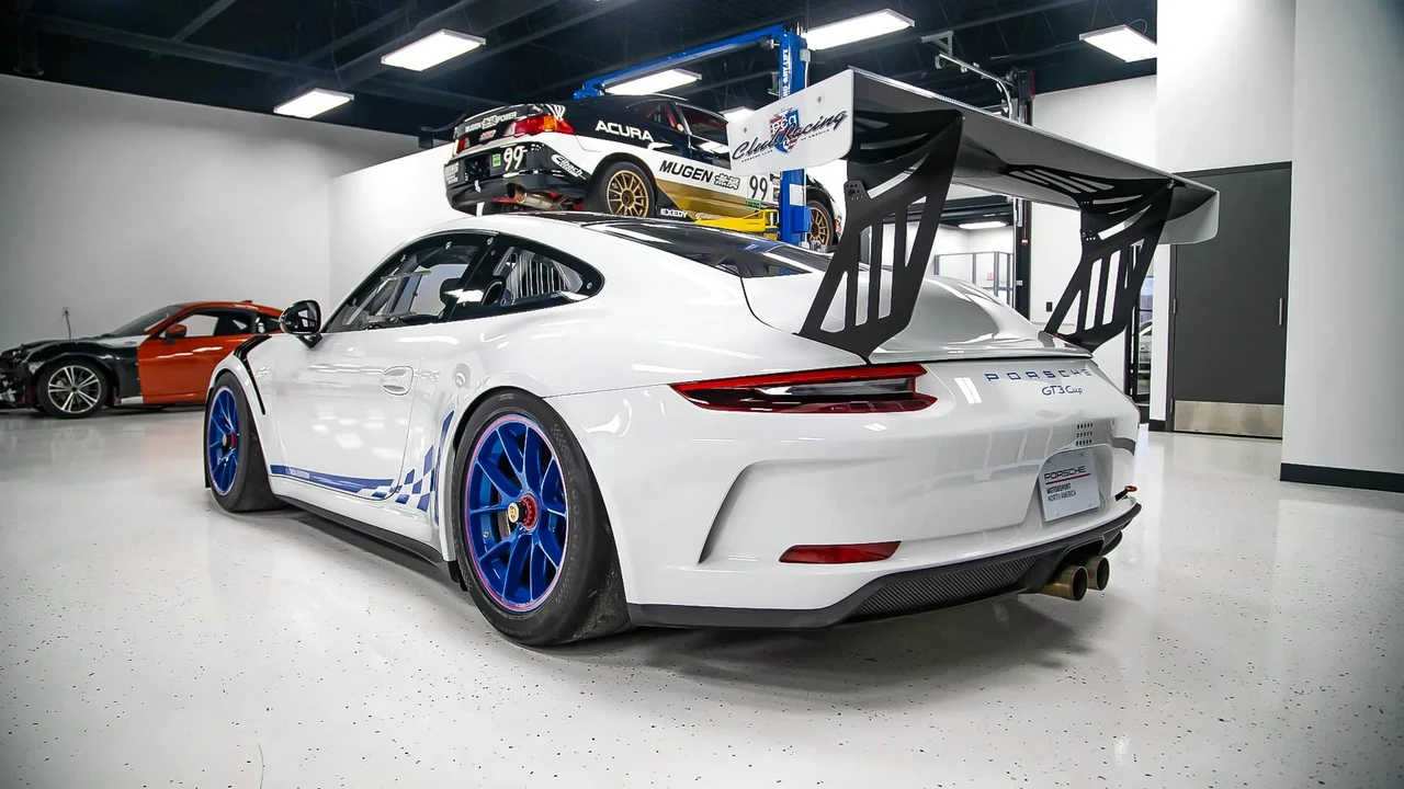 2018 Porsche 991 GT3 - Image 6 of 6