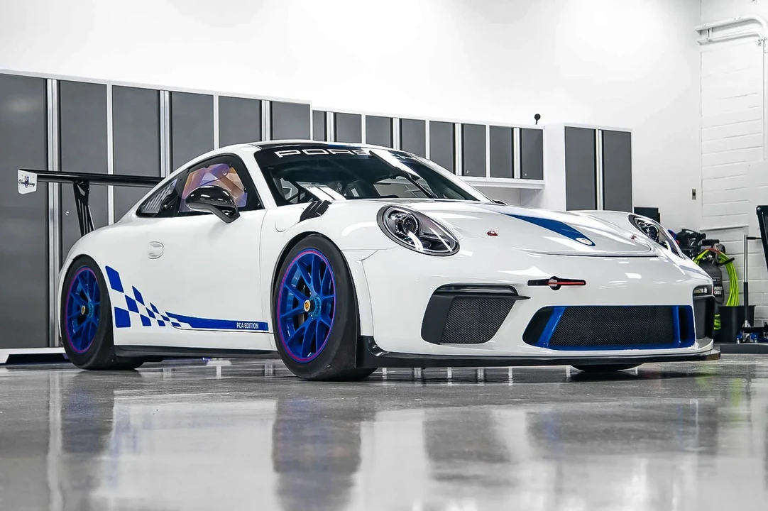 2018 Porsche 991 GT3 - Image 2 of 6
