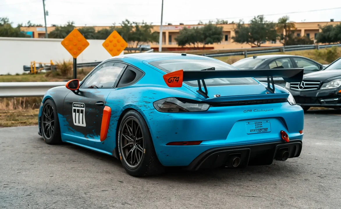 2020 Porsche 718 Cayman GT4 Clubsport - Image 6 of 6