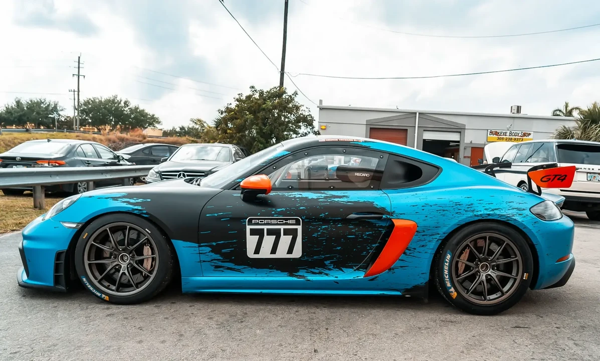 2020 Porsche 718 Cayman GT4 Clubsport - Image 3 of 6