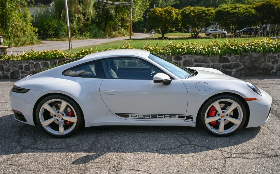 2021 Porsche 992 Carrera S - Image 5 of 6