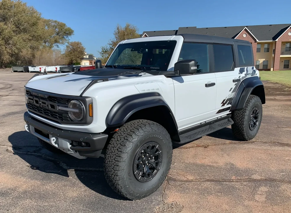 2022 Ford Bronco Raptor 6th Gen - Image 4 of 6