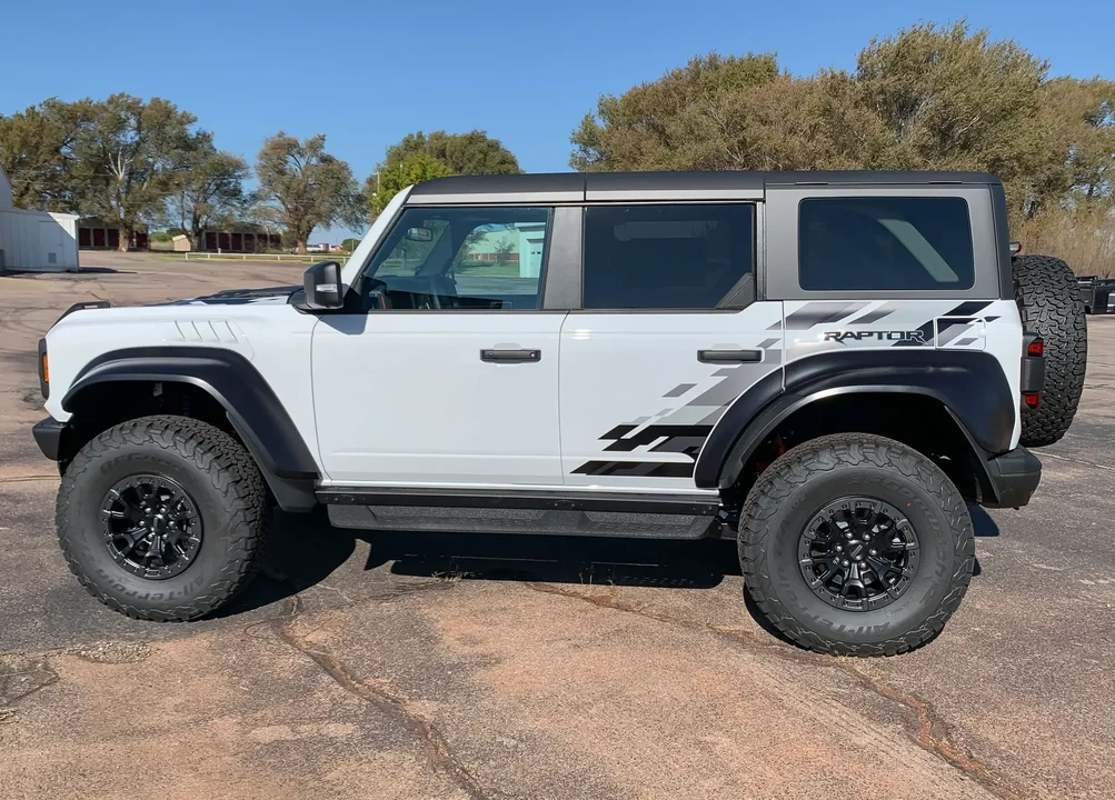 2022 Ford Bronco Raptor 6th Gen - Image 5 of 6