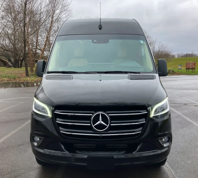 2022 Mercedes-Benz VS30 Sprinter - Image 2 of 6