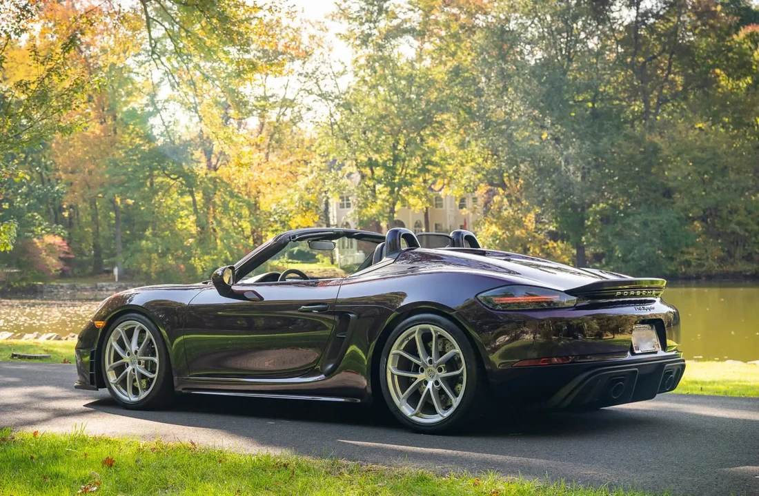 2023 Porsche 718 Boxster Spyder - Image 6 of 6