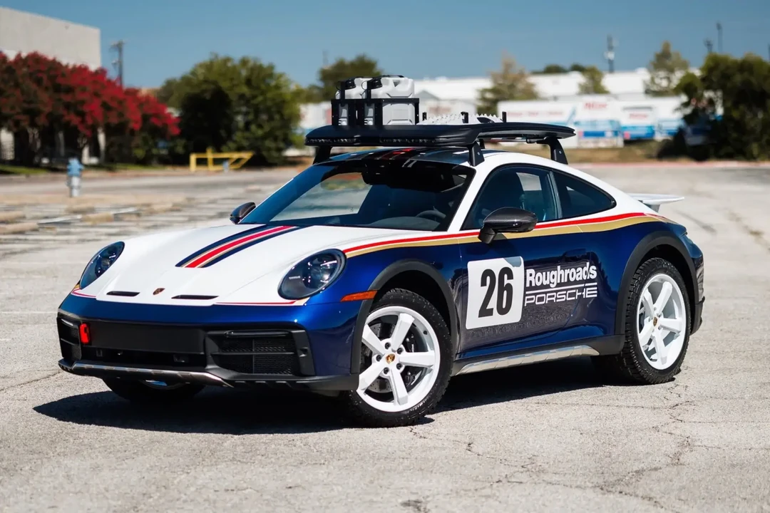 2024 Porsche 992 Dakar - Image 5 of 6