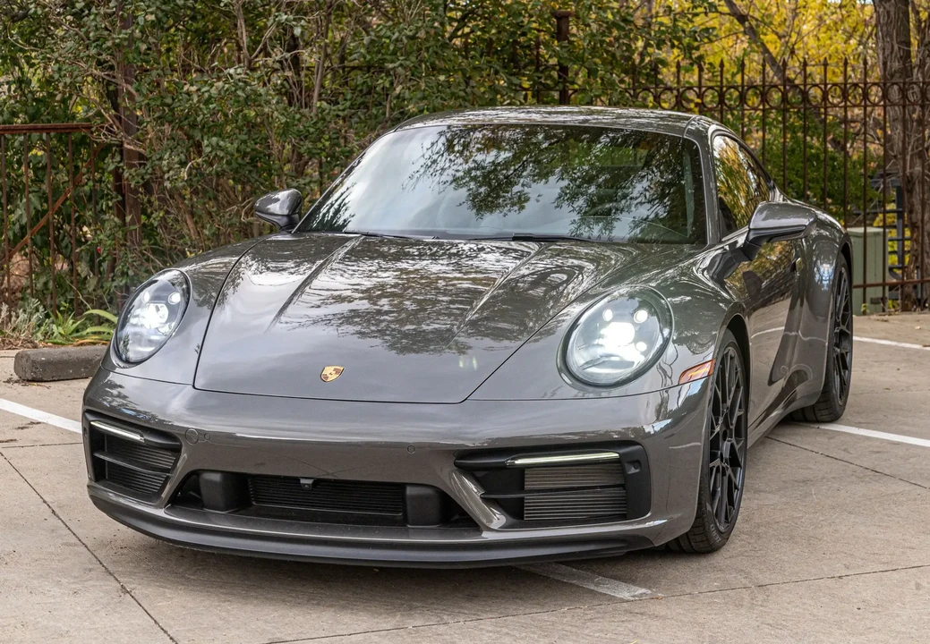 2024 Porsche 992 Carrera GTS - Image 4 of 6