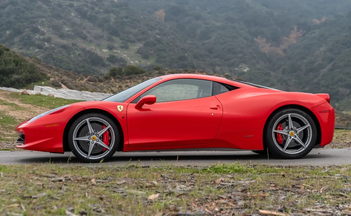 2011 Ferrari 458 Italia - Image 3 of 6