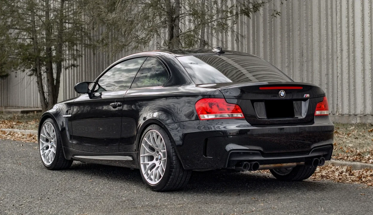 2011 BMW 1M - Image 5 of 6