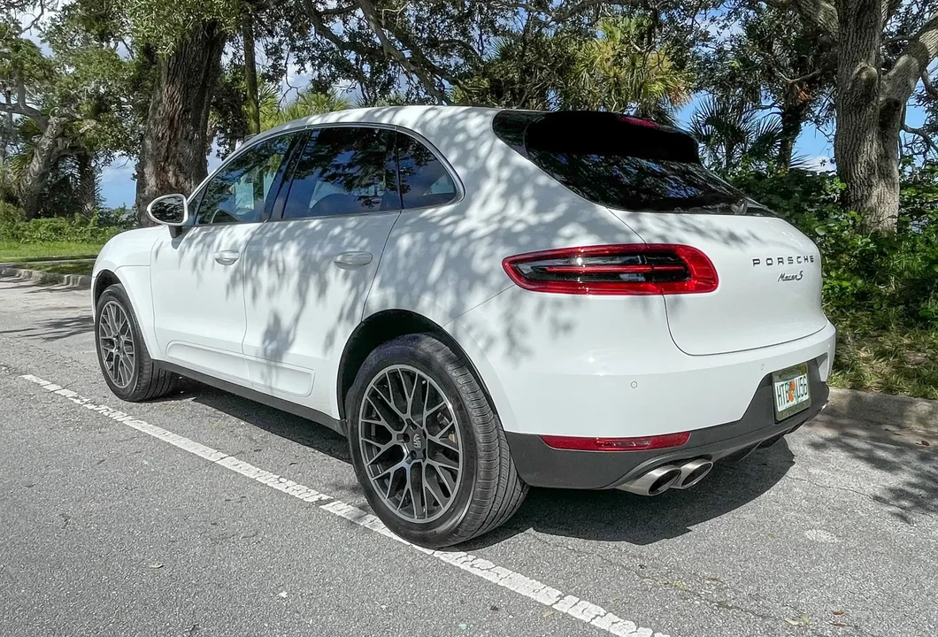2017 Porsche Macan S - Image 5 of 6