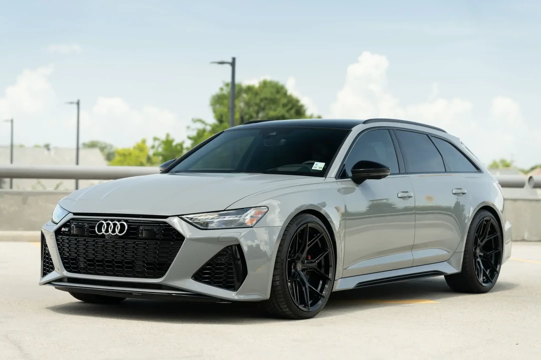 2021 Audi C8 RS6 - Image 4 of 6