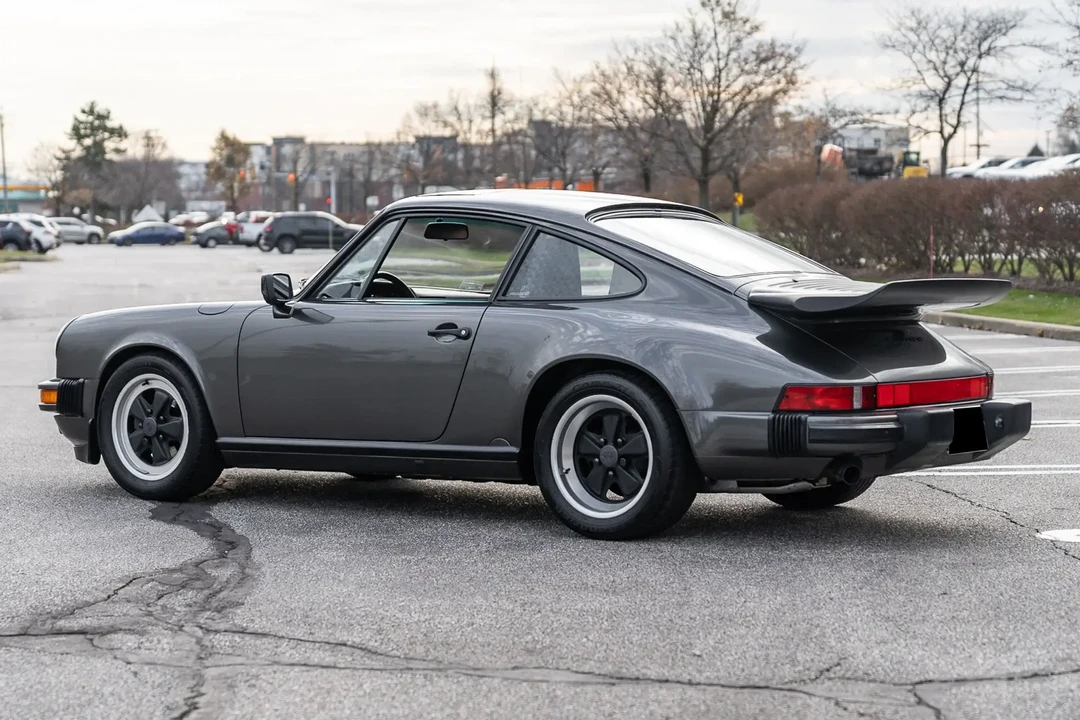 1989 Porsche 911 Carrera 3.2 - Image 5 of 6