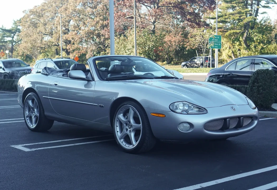 2001 Jaguar X100 XKR - Image 6 of 6