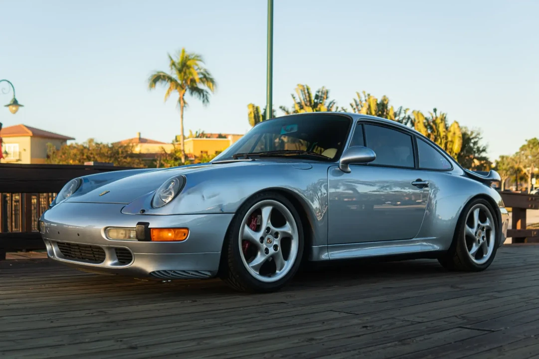 1996 Porsche 993 Carrera 4S - Image 4 of 6