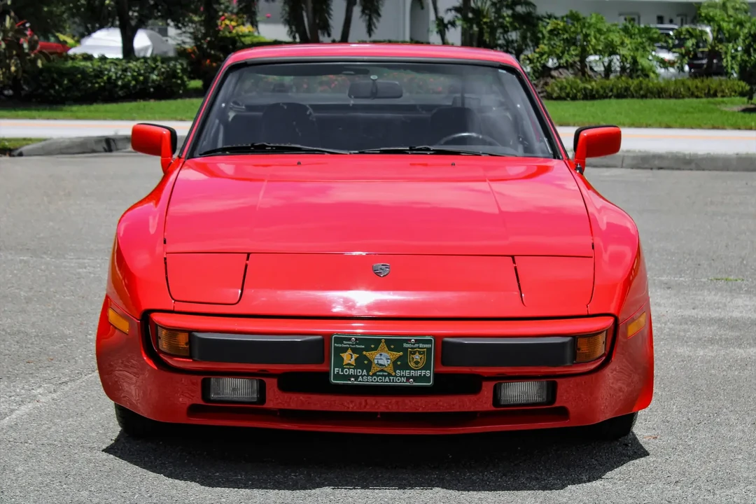 1984 Porsche 944 - Image 2 of 6