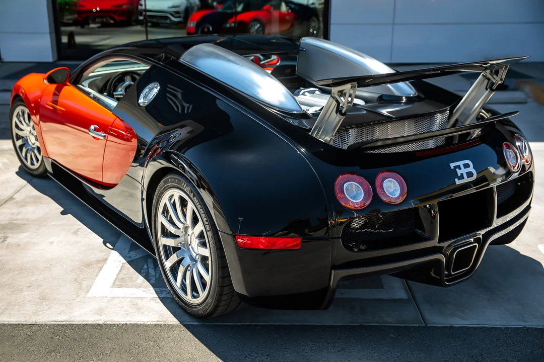 2006 Bugatti Veyron - Image 6 of 6