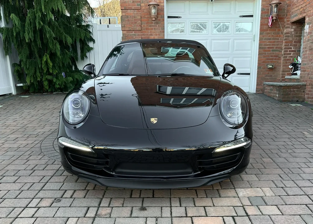 2015 Porsche 991 Targa 4 & 4S - Image 2 of 6