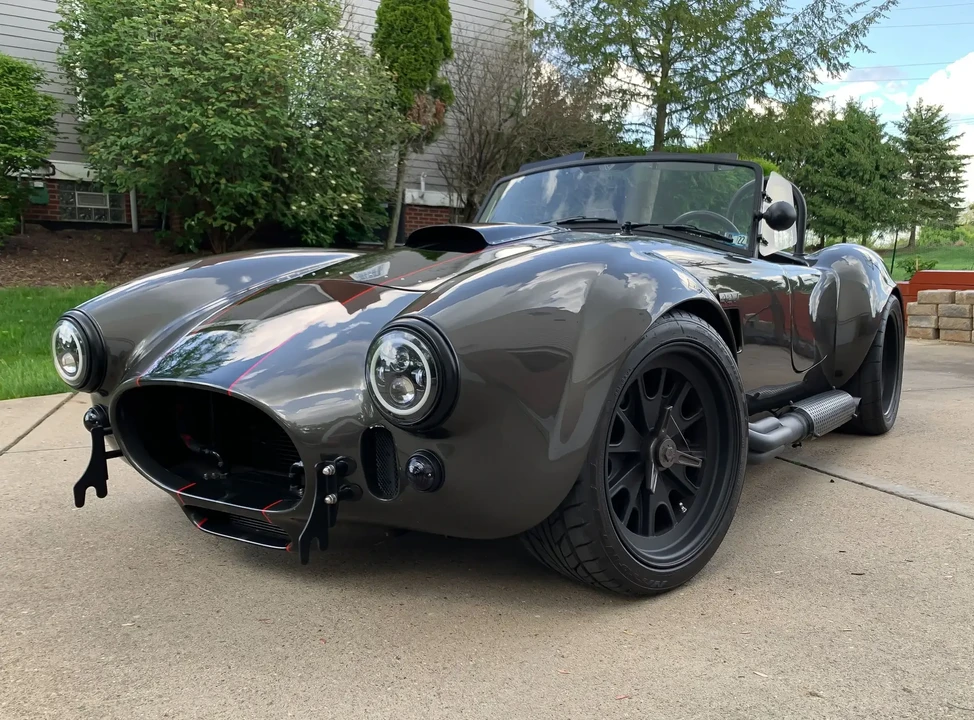 2018 - Image 3 of 6
