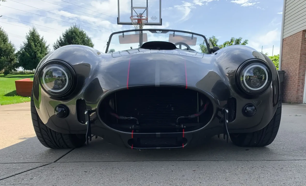 2018 - Image 2 of 6