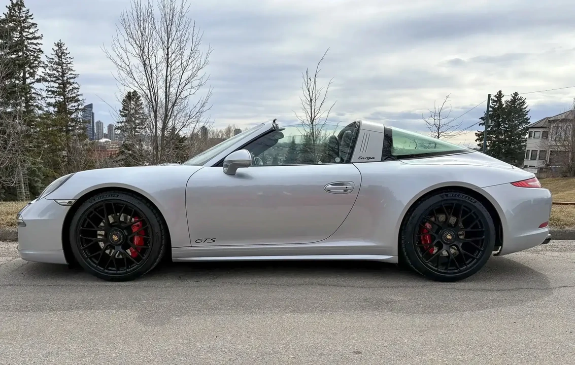 2016 Porsche 991 Targa 4 GTS - Image 5 of 6
