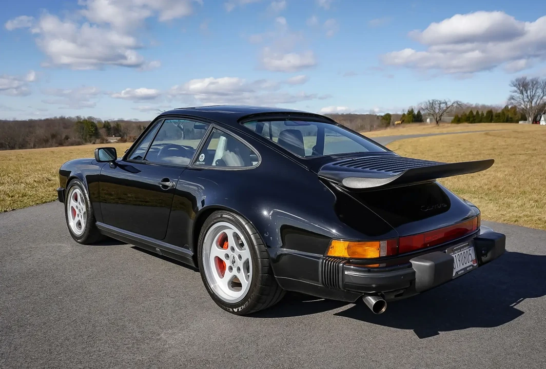 1988 Porsche 911 Carrera 3.2 - Image 5 of 6