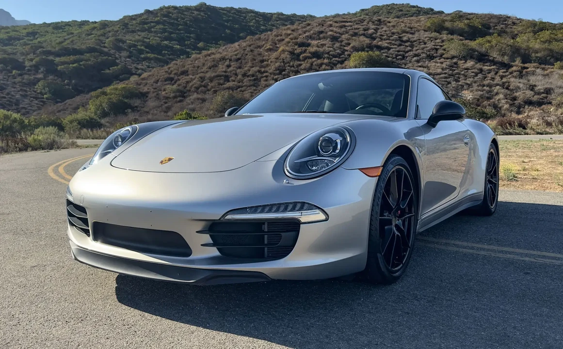 2013 Porsche 991 Carrera 4S - Image 5 of 6