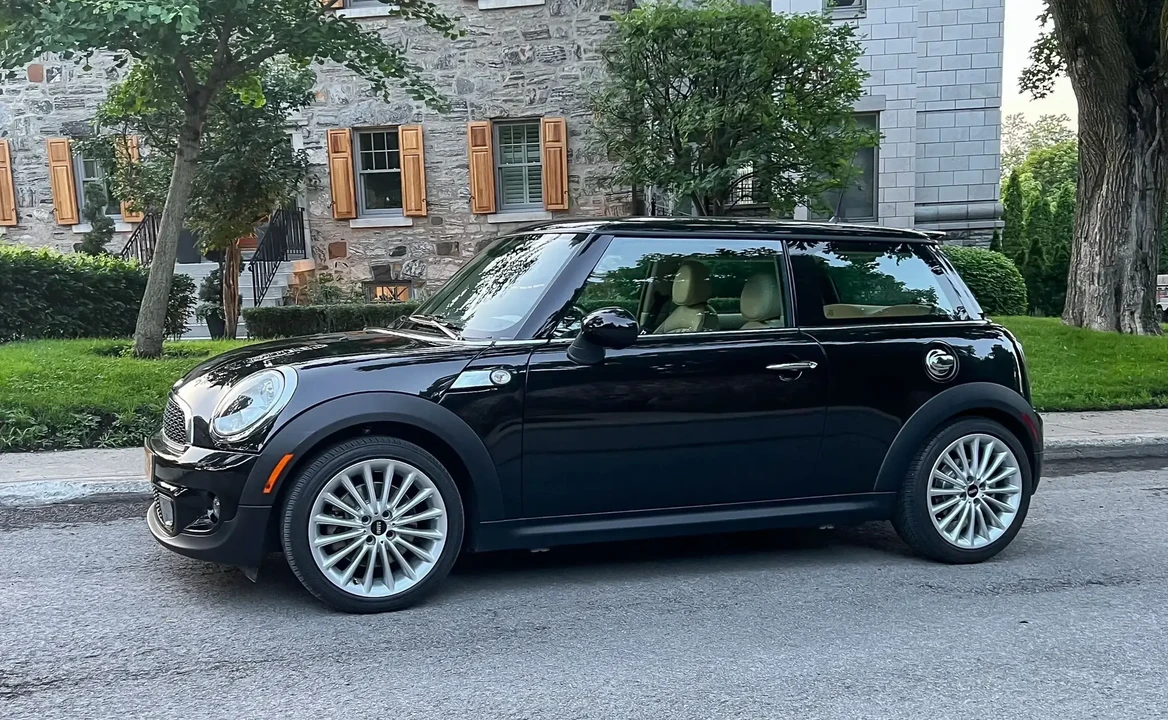 2012 Mini Mini 2nd Gen - Image 4 of 6