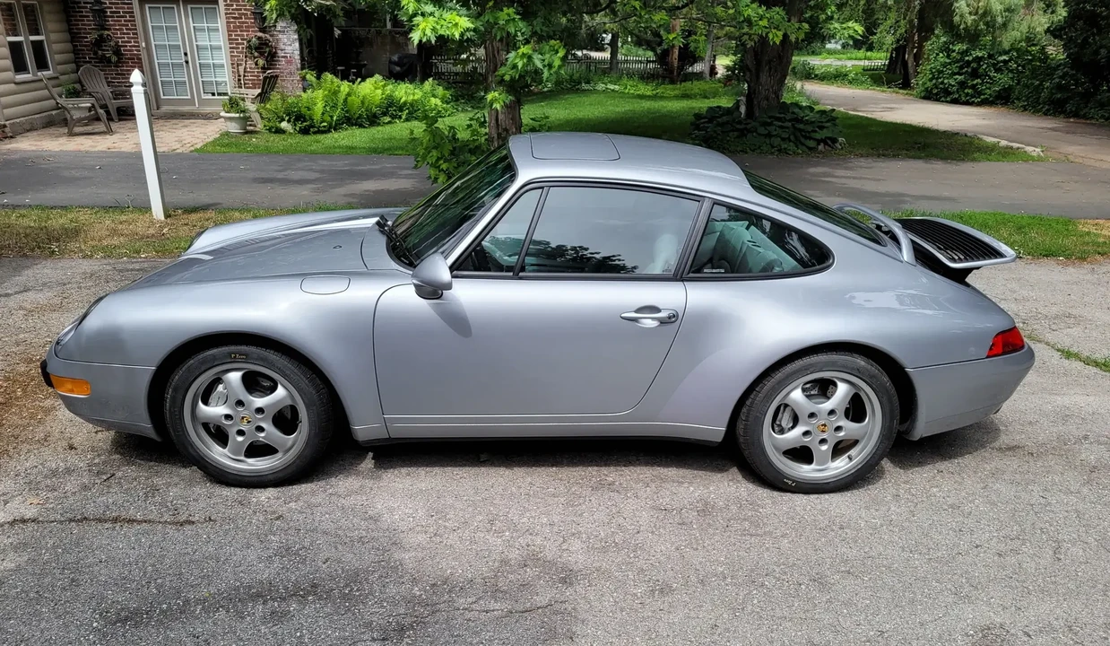 1995 Porsche 993 Carrera 4 - Image 5 of 6