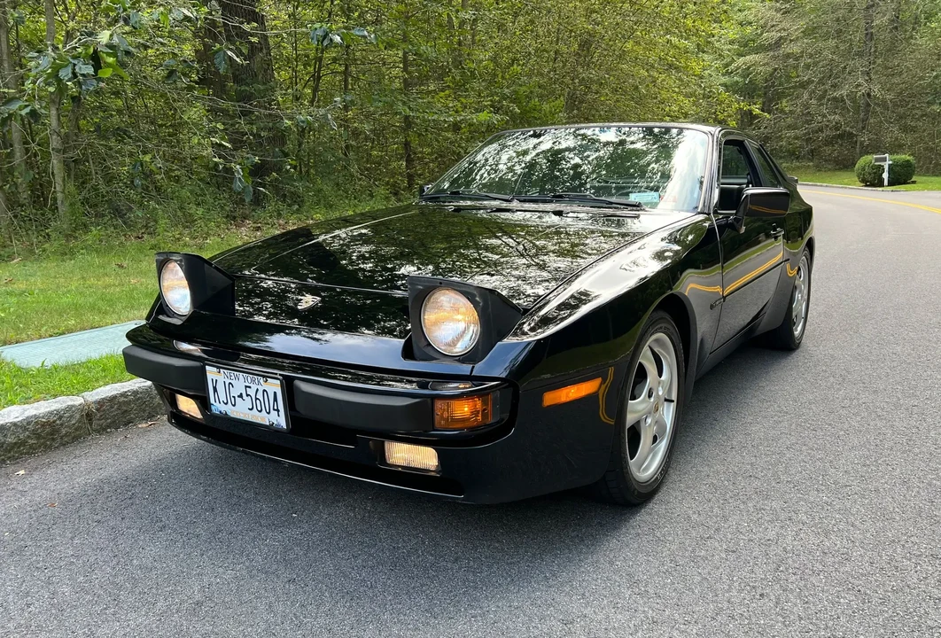 1988 Porsche 944 S - Image 2 of 6