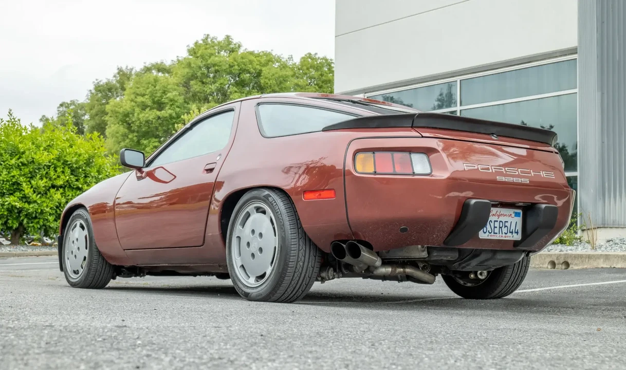 1986 Porsche 928 S - Image 6 of 6