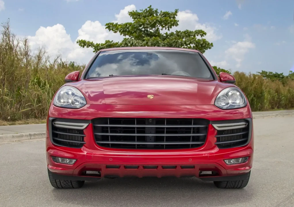 2016 Porsche 958 Cayenne GTS - Image 2 of 6