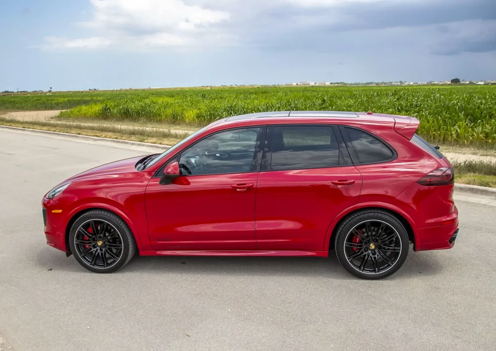 2016 Porsche 958 Cayenne GTS - Image 6 of 6