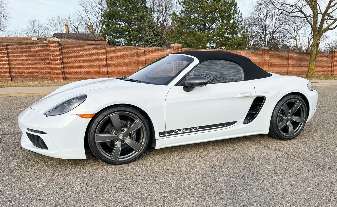 2021 Porsche 718 Boxster T - Image 4 of 6