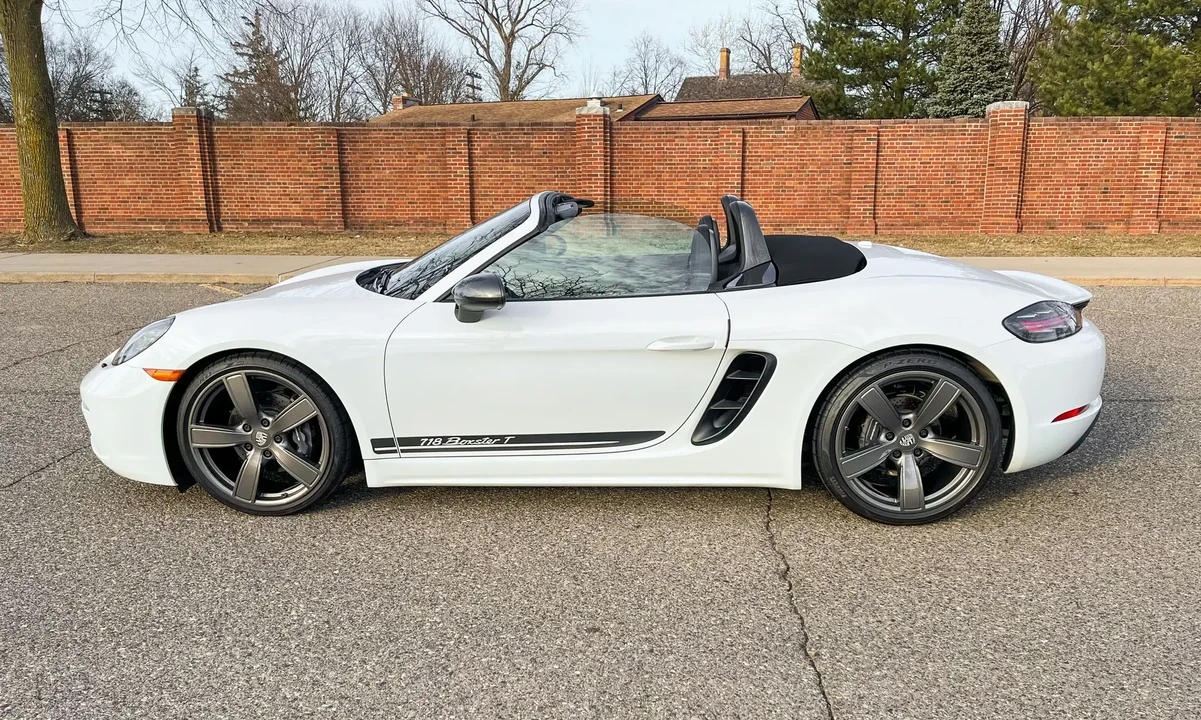 2021 Porsche 718 Boxster T - Image 5 of 6