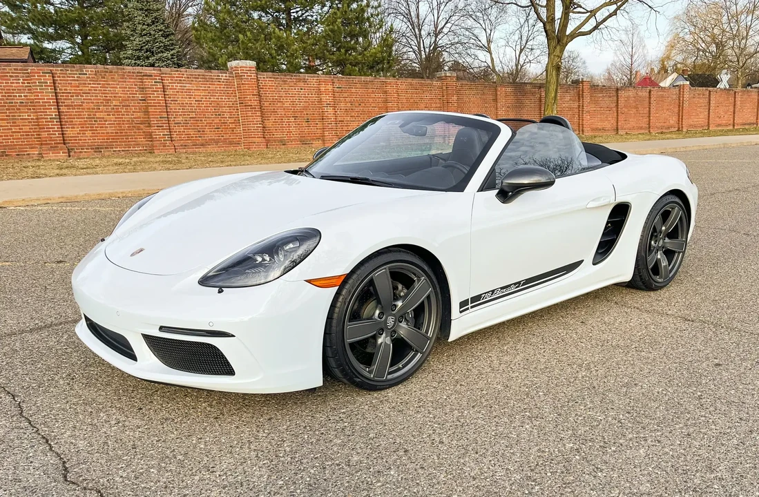 2021 Porsche 718 Boxster T - Image 2 of 6