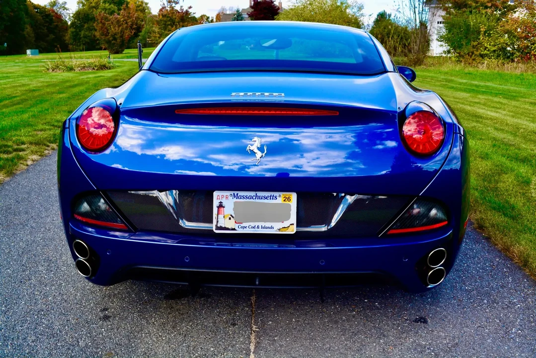 2013 Ferrari California - Image 3 of 6