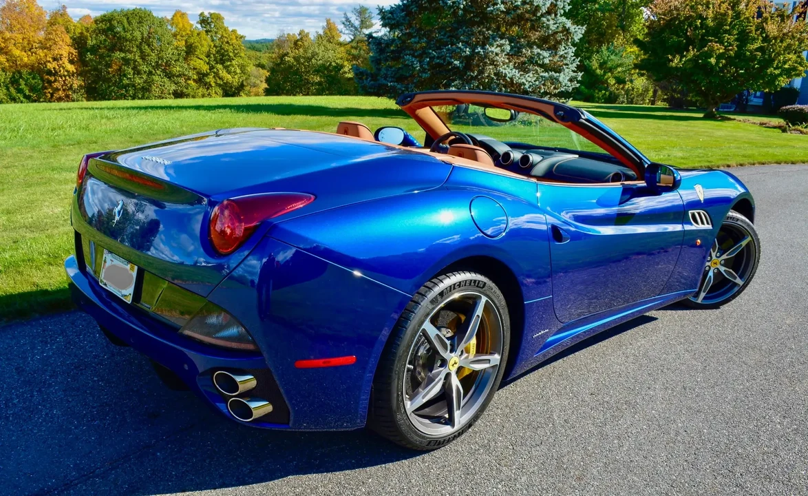 2013 Ferrari California - Image 5 of 6