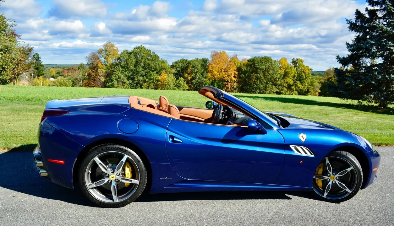2013 Ferrari California - Image 6 of 6