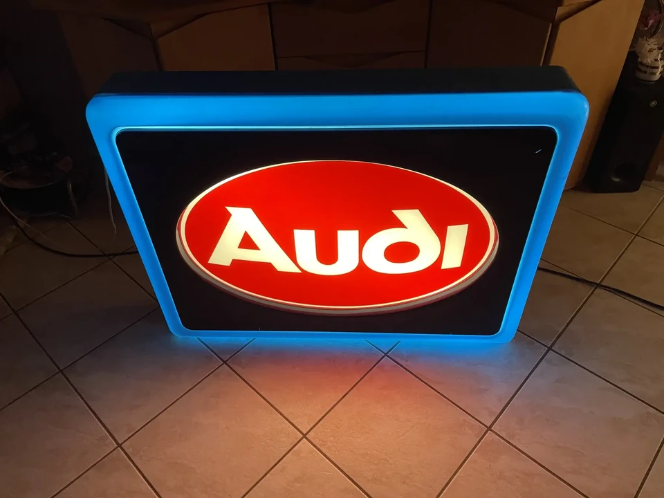Audi - Image 4 of 22