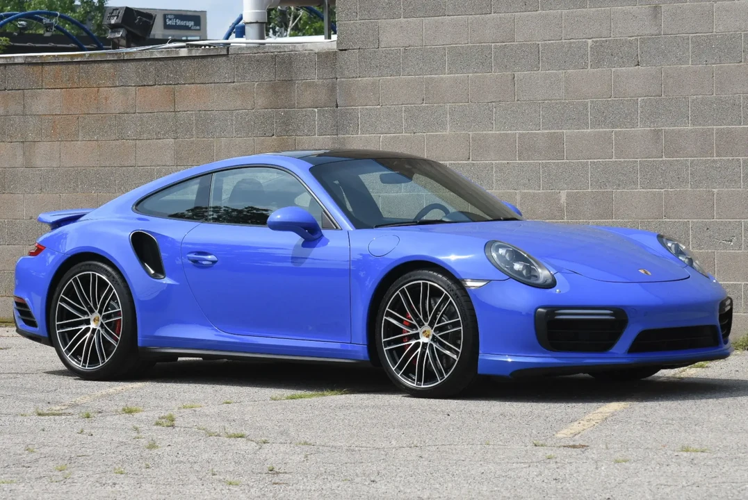 2017 Porsche 991 Turbo - Image 2 of 6