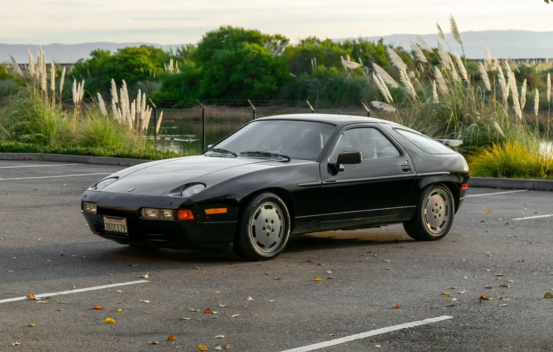 1989 Porsche 928 S4 - Image 6 of 6