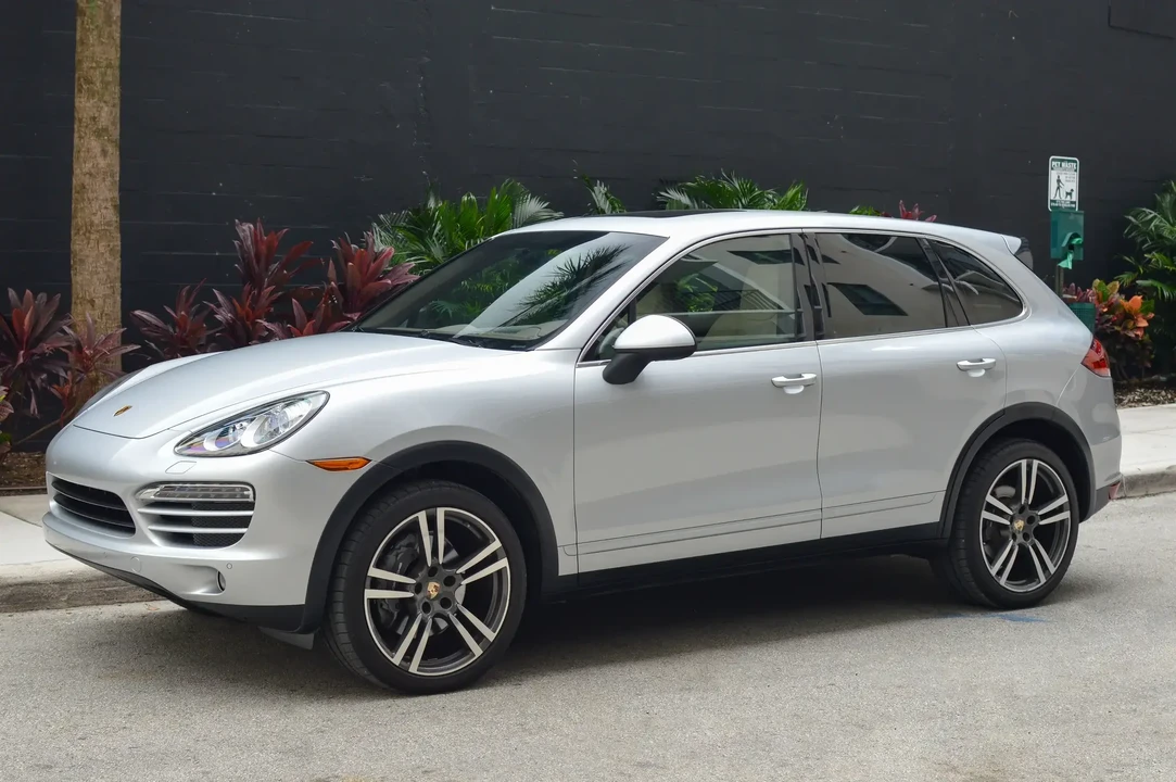 2012 Porsche 958 Cayenne - Image 4 of 6