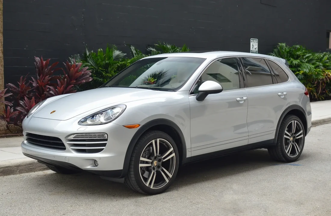 2012 Porsche 958 Cayenne - Image 3 of 6